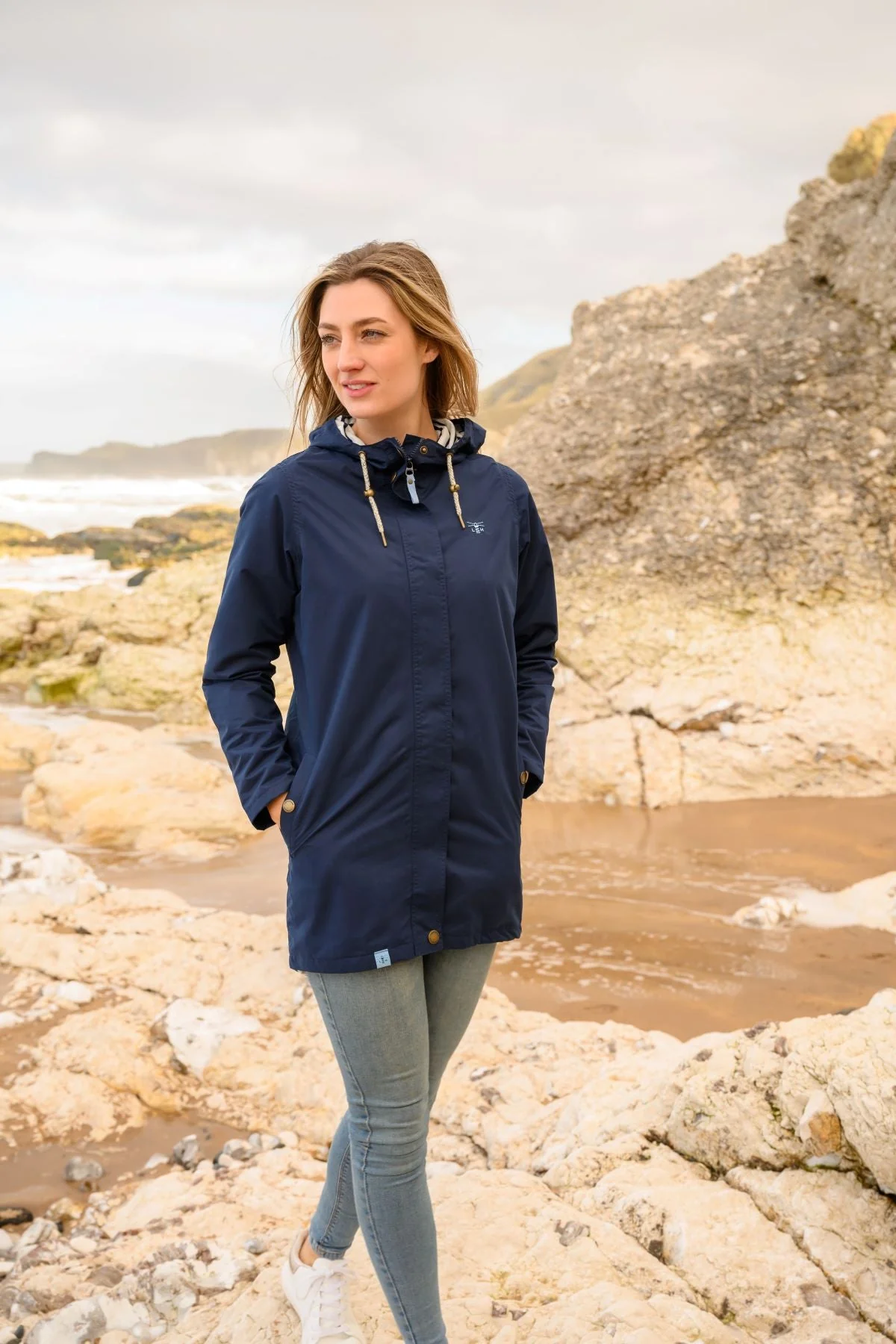 Long Beachcomber Jacket - Navy - Image 12