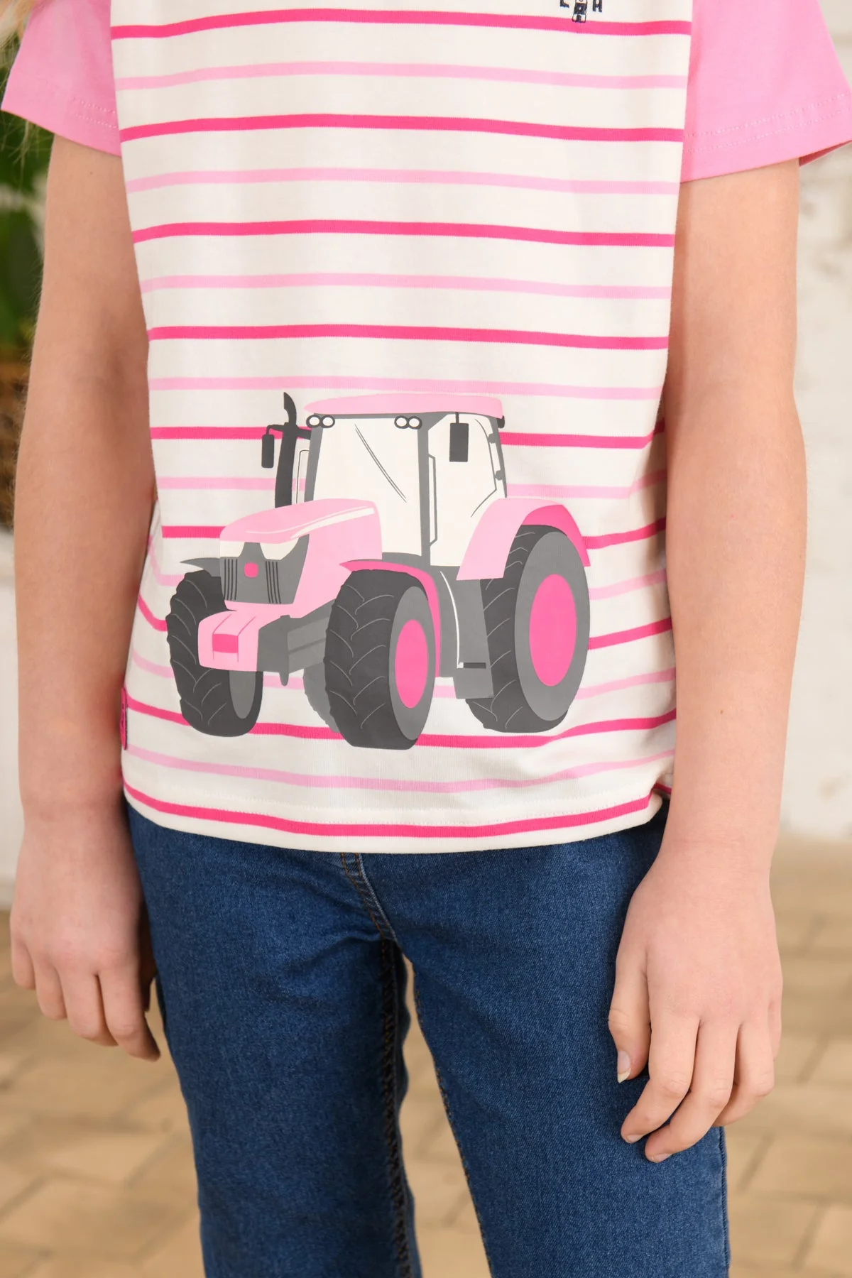 Causeway Short Sleeve - Sweet Pea Tractor - Image 7
