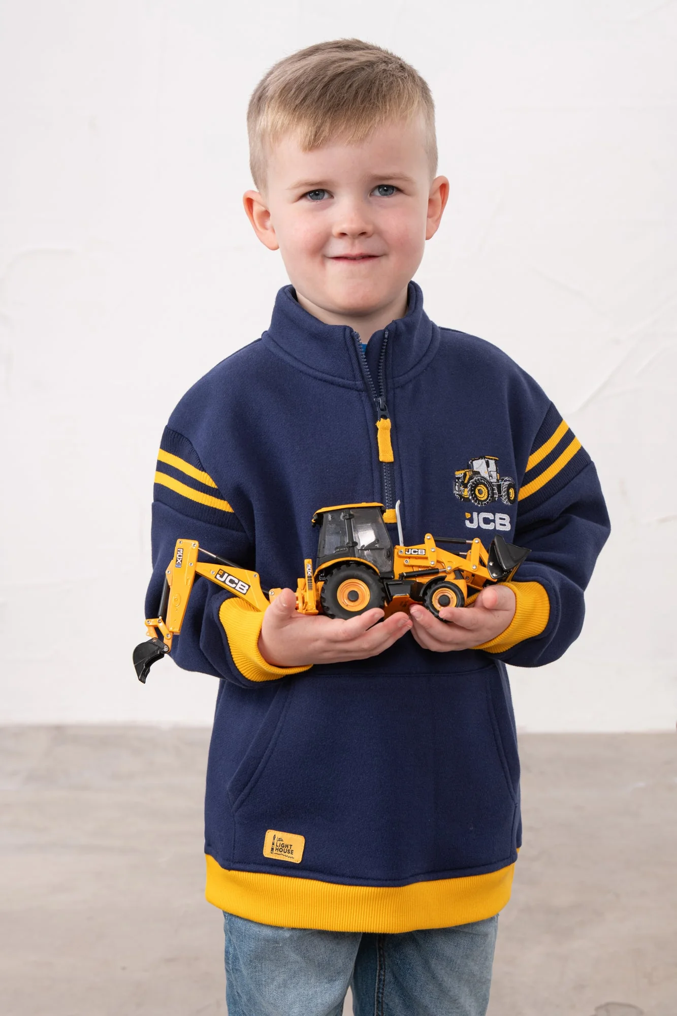 Jonah Sweatshirt - JCB Fastrac - Image 5