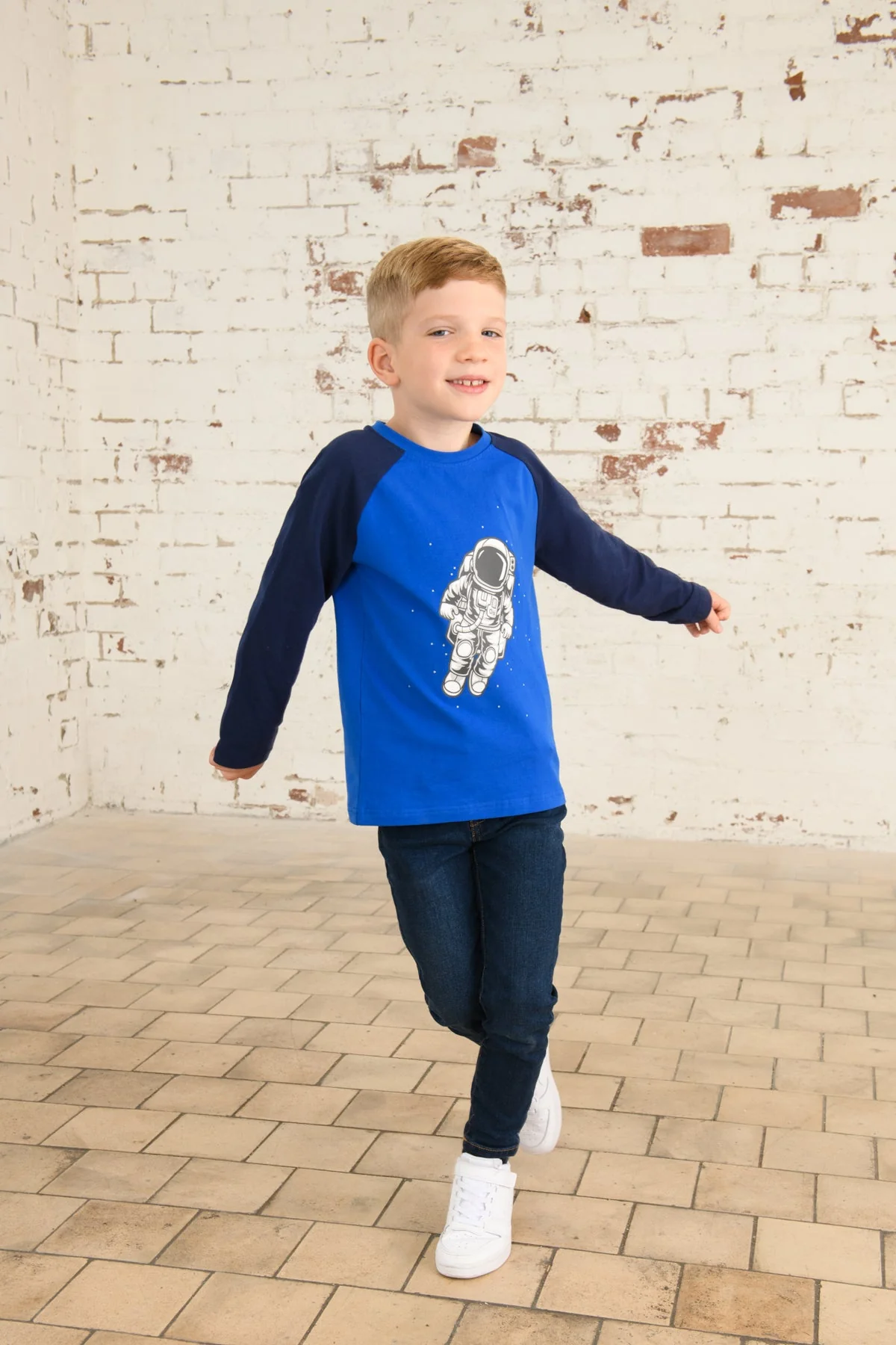 Mason Top - Spaceman Print - Image 3