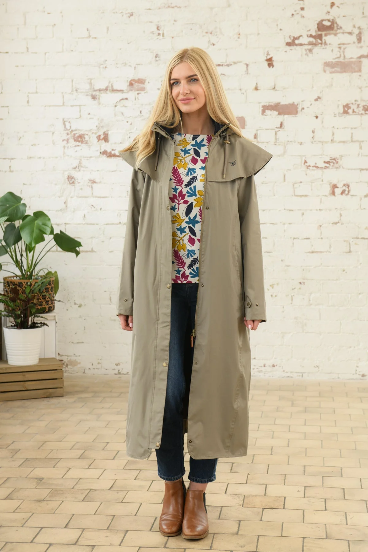 Outback Full Length Waterproof Raincoat - Fawn - Image 9