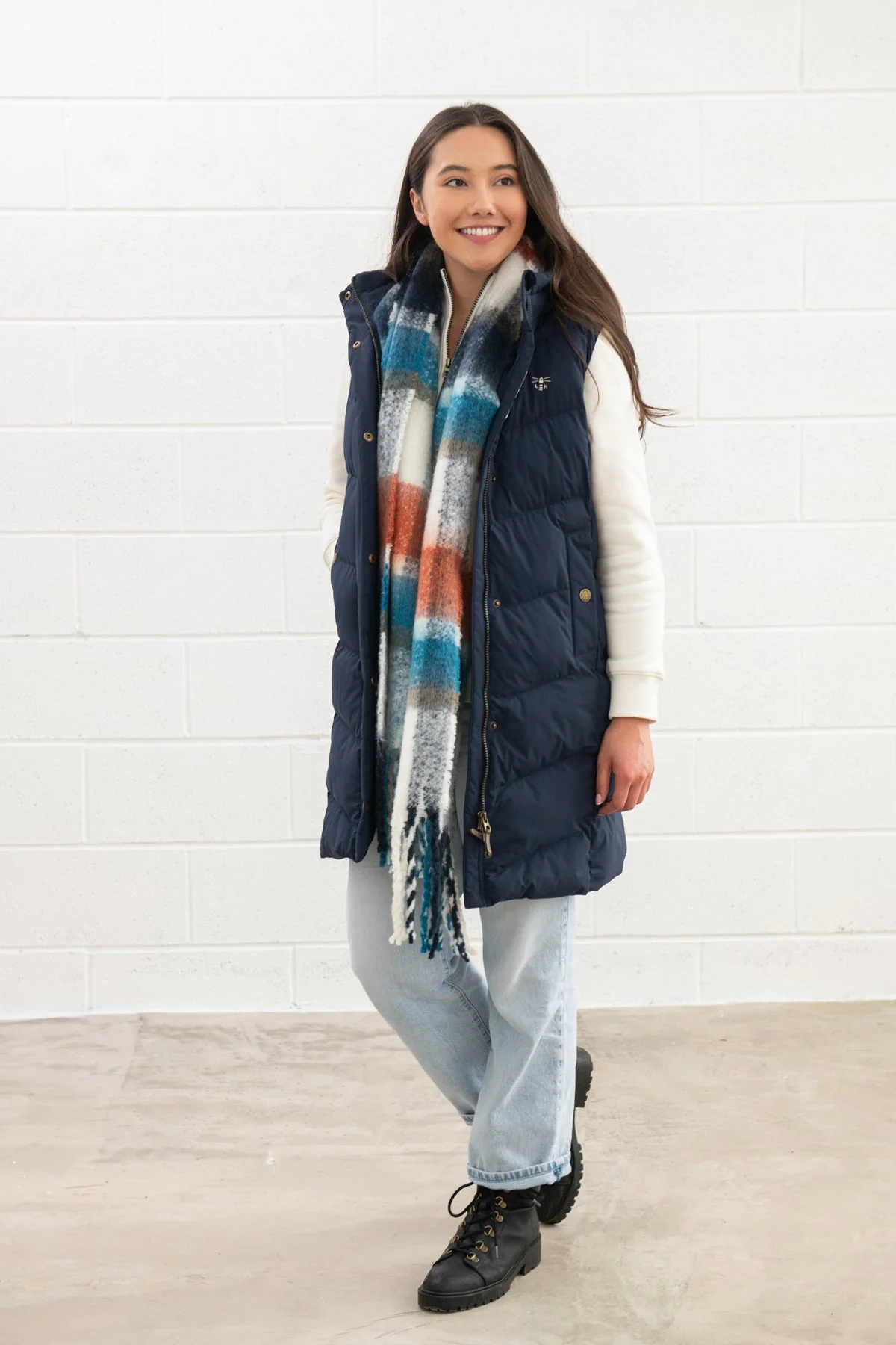 Savannah Long Gilet - Navy - Image 4